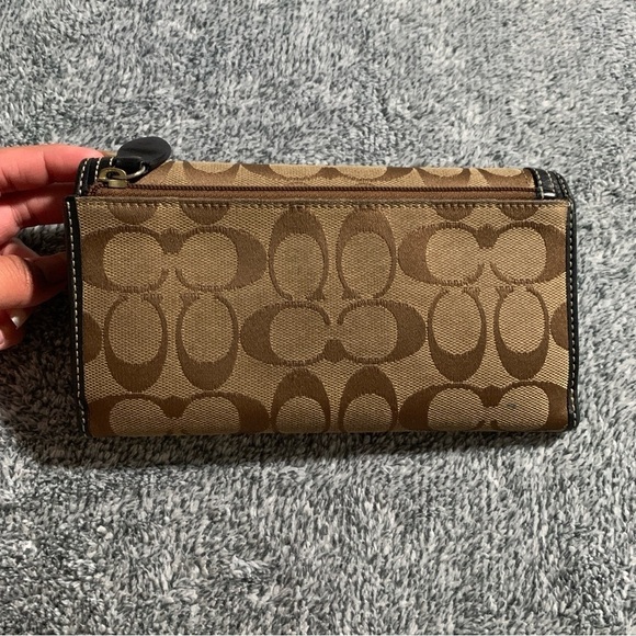 COACH - Wallet - Picture 7 of 8